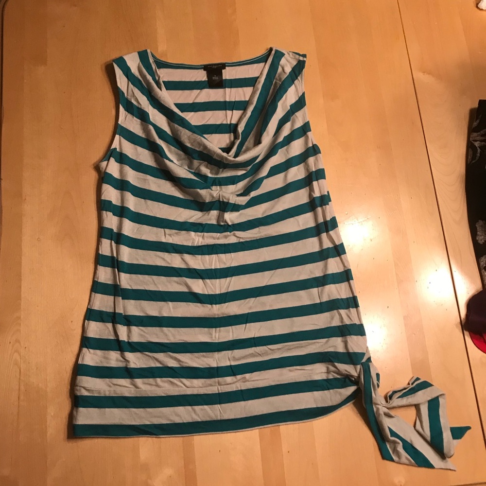 Sleeveless top